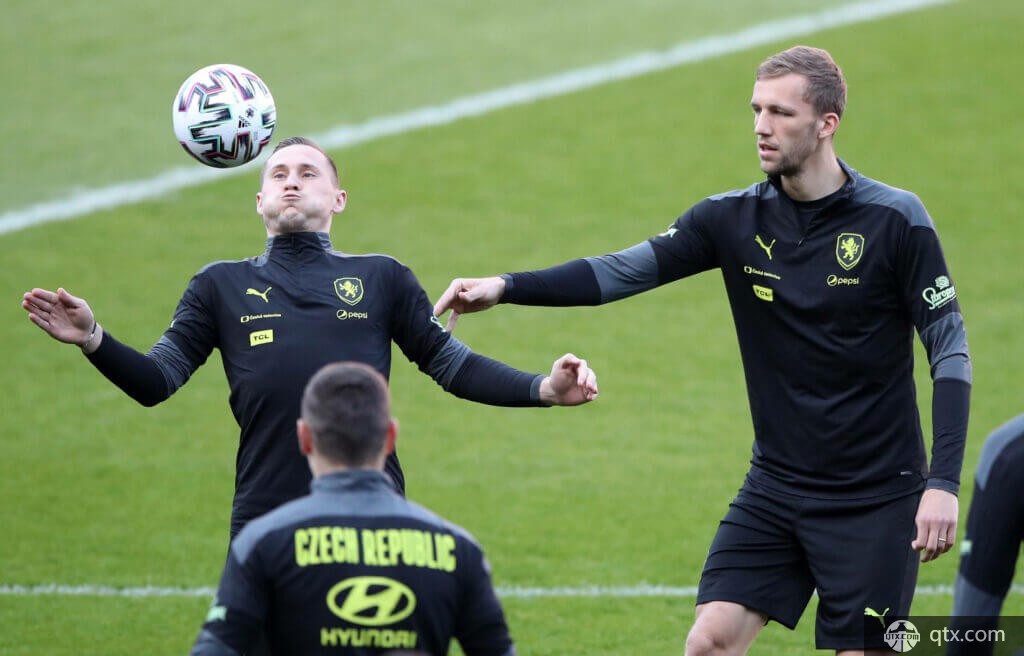 而在近期的 而在近期的