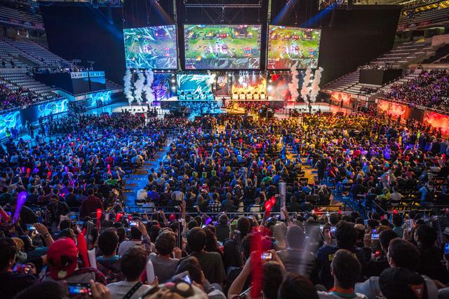 面存在明显 面存在明显