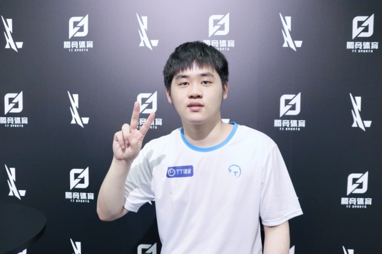 些重要球员 些重要球员