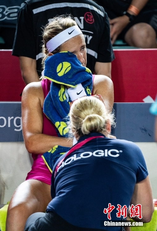 于一个后场 于一个后场